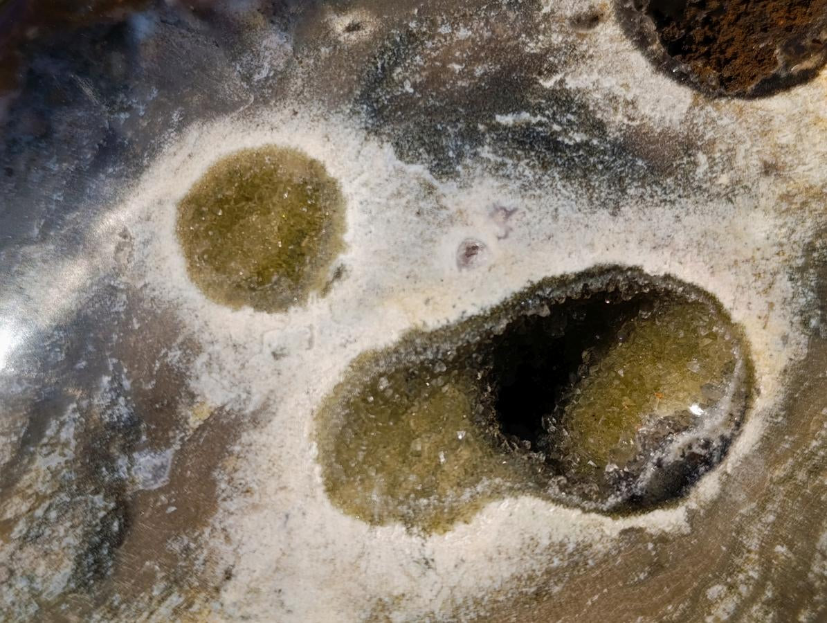 Polished Large Ocean Jasper Standing Display Piece x 1 From Northwest Coast, Madagascar - Toprock Gemstones and Minerals 