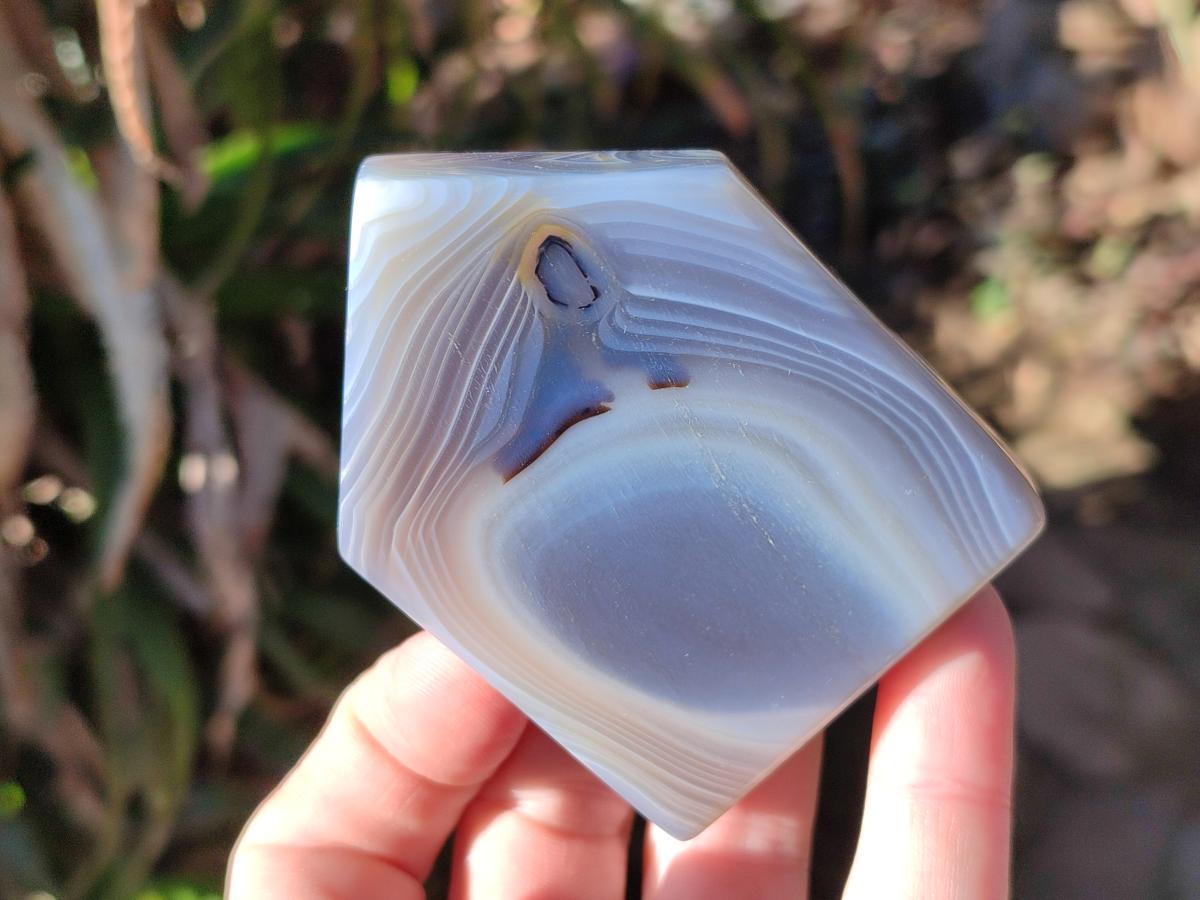 Polished Banded Agate Standing Crystal Shaped Slices x 12 From Madagascar - Toprock Gemstones and Minerals 
