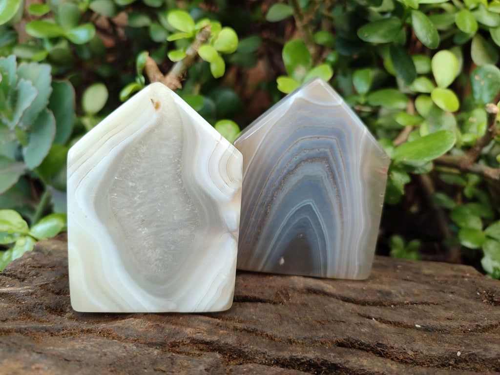 Polished Banded Agate Standing House Shaped Slices x 12 From Madagascar - Toprock Gemstones and Minerals 
