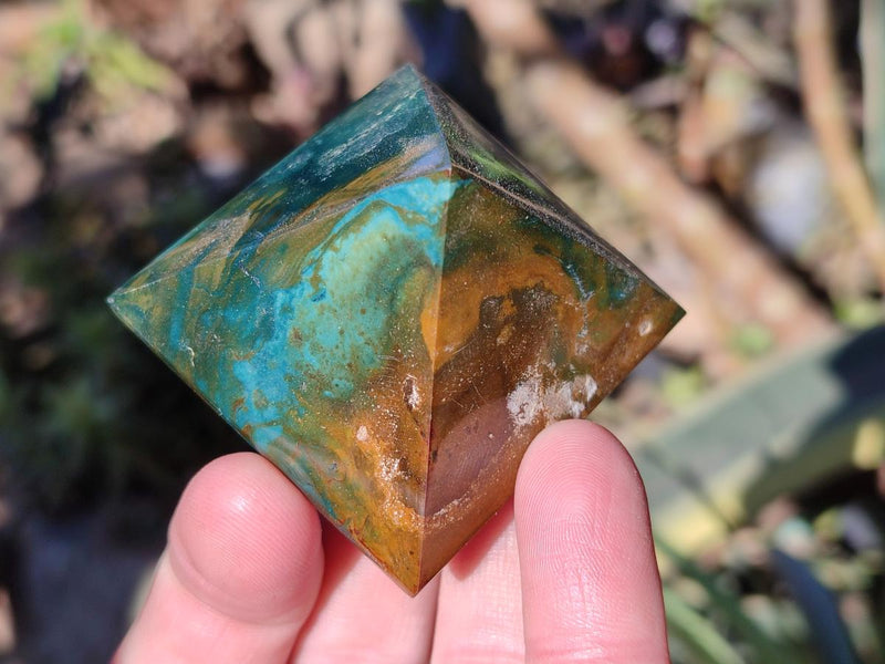Polished Ocean Jasper Pyramids x 12 From Northwest Coast, Madagascar - Toprock Gemstones and Minerals 