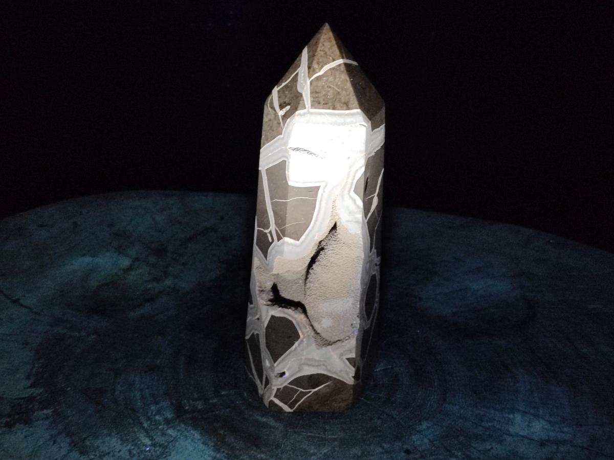 Polished Large Septerye Sauvage "Tower" x 1 From Mahajanga, Madagascar - Toprock Gemstones and Minerals 