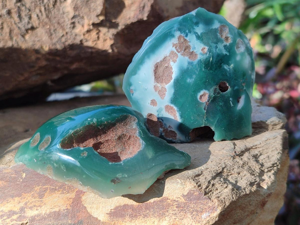 Polished One Side Mtorolite Chrysoprase Slices x 24 From Mutorashanga, Zimbabwe