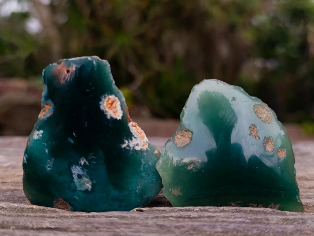 Polished One Side Mtorolite Chrysoprase Slices x 35 From Mutorashanga, Zimbabwe