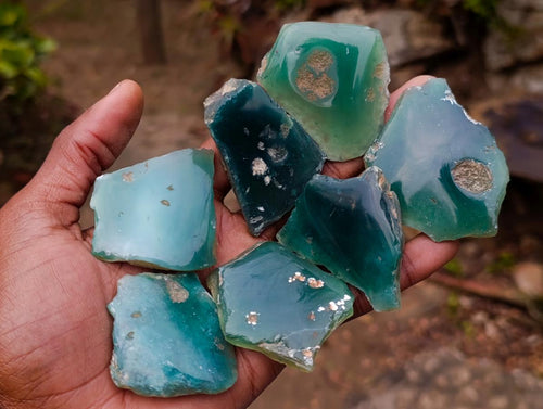 Polished One Side Mtorolite Chrysoprase Slices x 35 From Mutorashanga, Zimbabwe