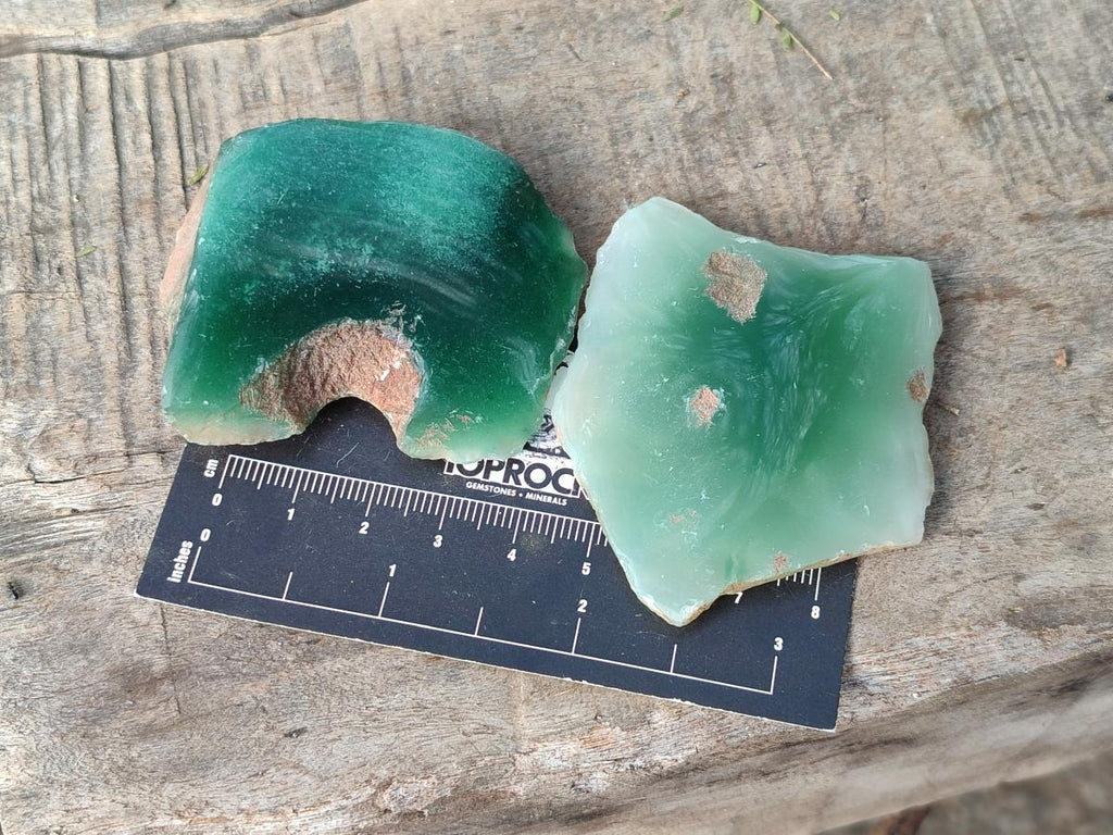 Polished on One Side Mtorolite Chrysoprase Slices x 35 From Mutorashanga, Zimbabwe - Toprock Gemstones and Minerals 