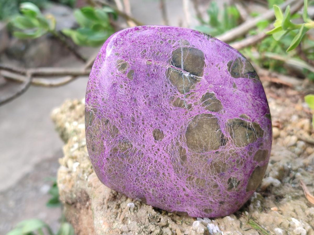 Polished Stichtite Standing Display Pieces and Free Forms x 4 From Barberton, South Africa - Toprock Gemstones and Minerals 