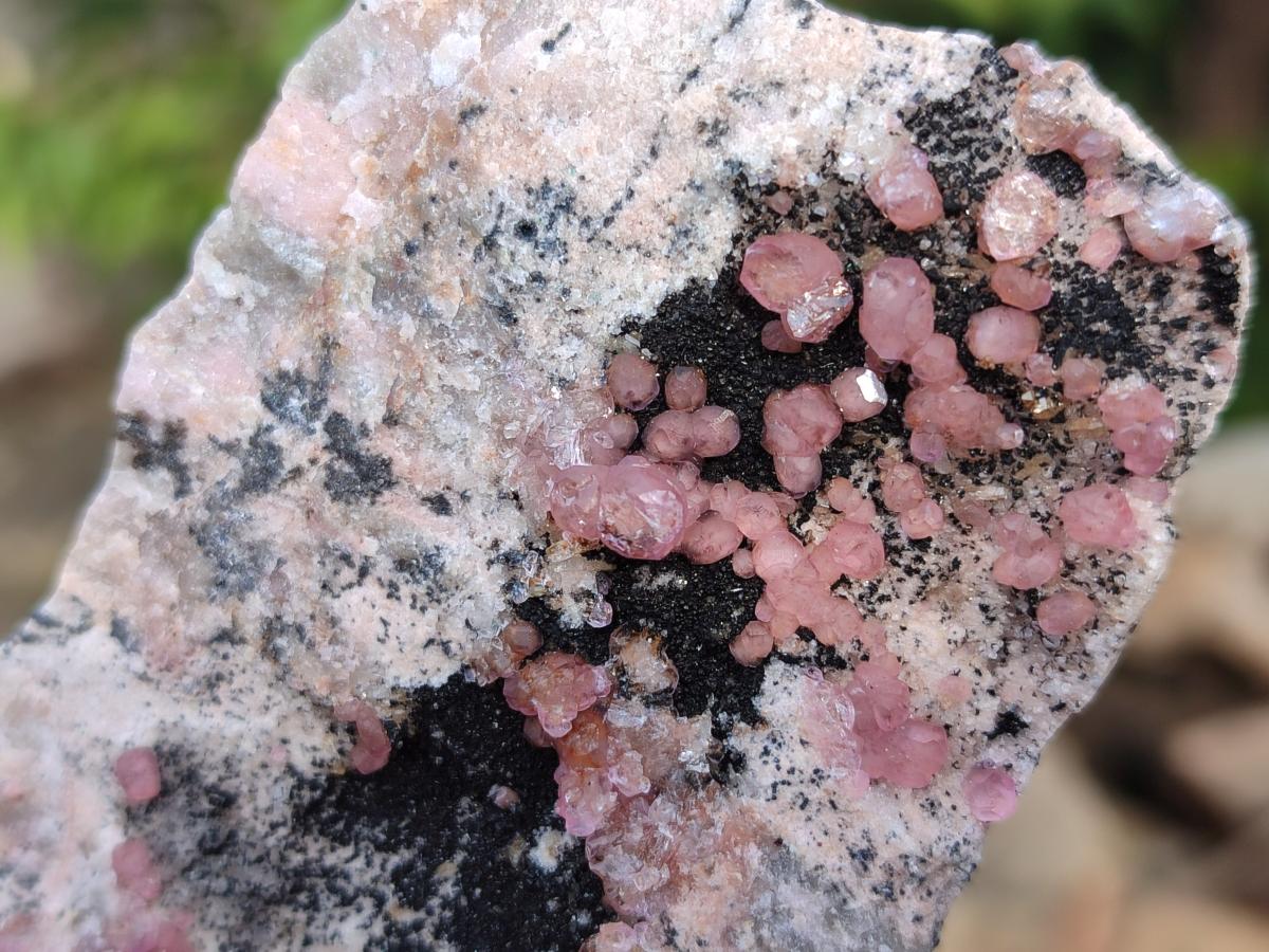 Natural Spherocobaltite Specimens with Heterogenite x 4 From Musonoi Mine, Congo