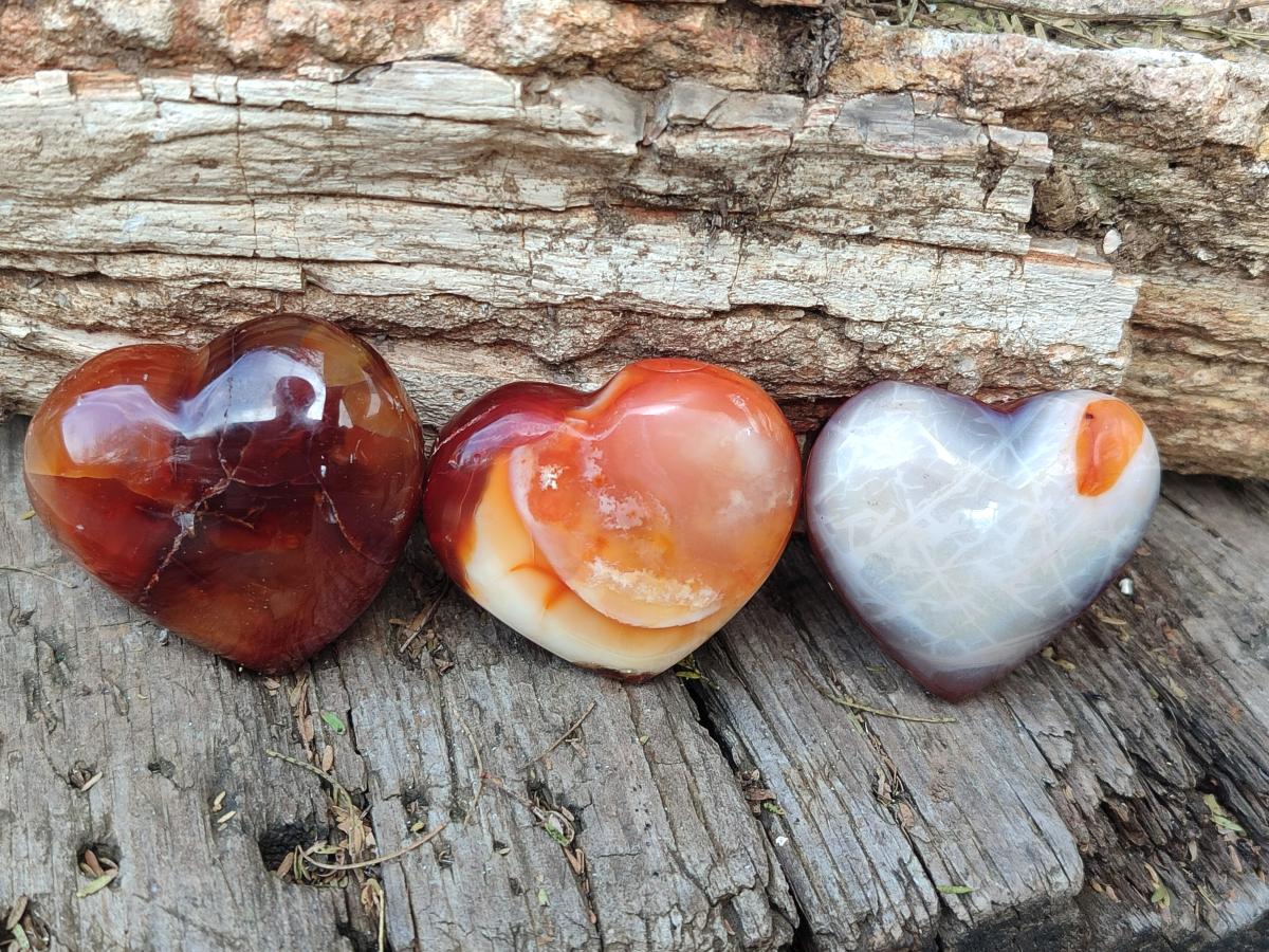 Polished Carnelian Agate Gemstone Hearts x 24 From Madagascar