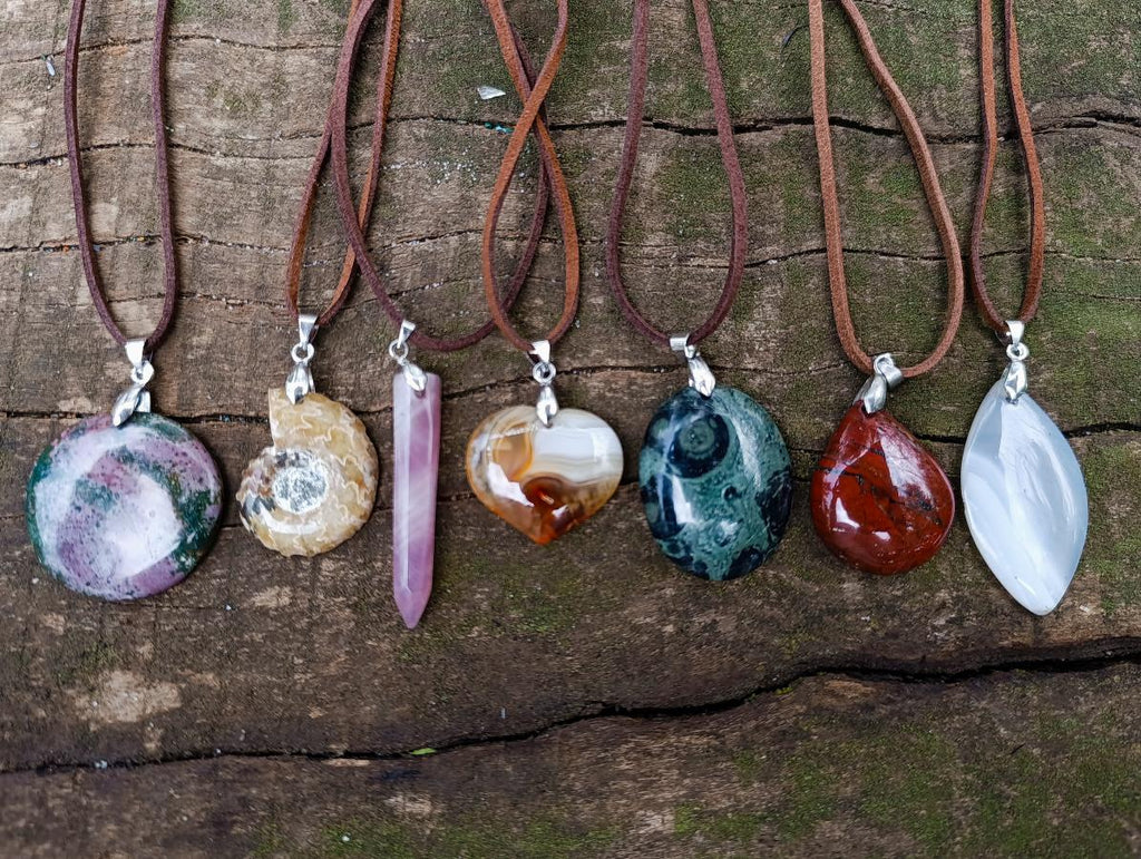 Hand Made Mixed Multi Mineral Necklaces x 20 From Madagascar - Toprock Gemstones and Minerals 