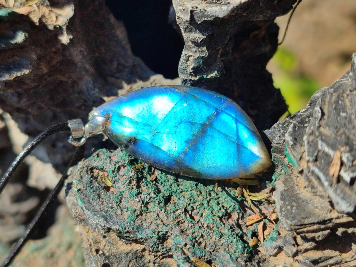 Hand Made Labradorite Necklaces x 12 From Madagascar - Toprock Gemstones and Minerals 