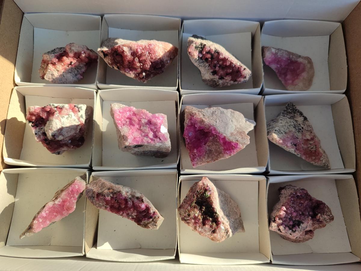 Natural Spherocobaltite Specimens with  Heterogenite x 12 From Musonoi Mine, Congo - Toprock Gemstones and Minerals 