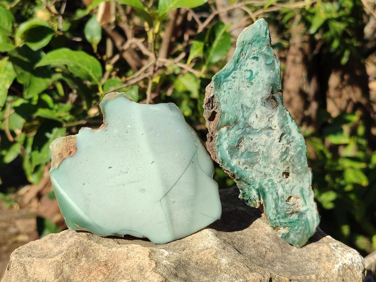 Polished One Side Great Dyke Mtorolite Chrysoprase Slices x 15 From Great Dyke Mountain Range, Zimbabwe - Toprock Gemstones and Minerals 