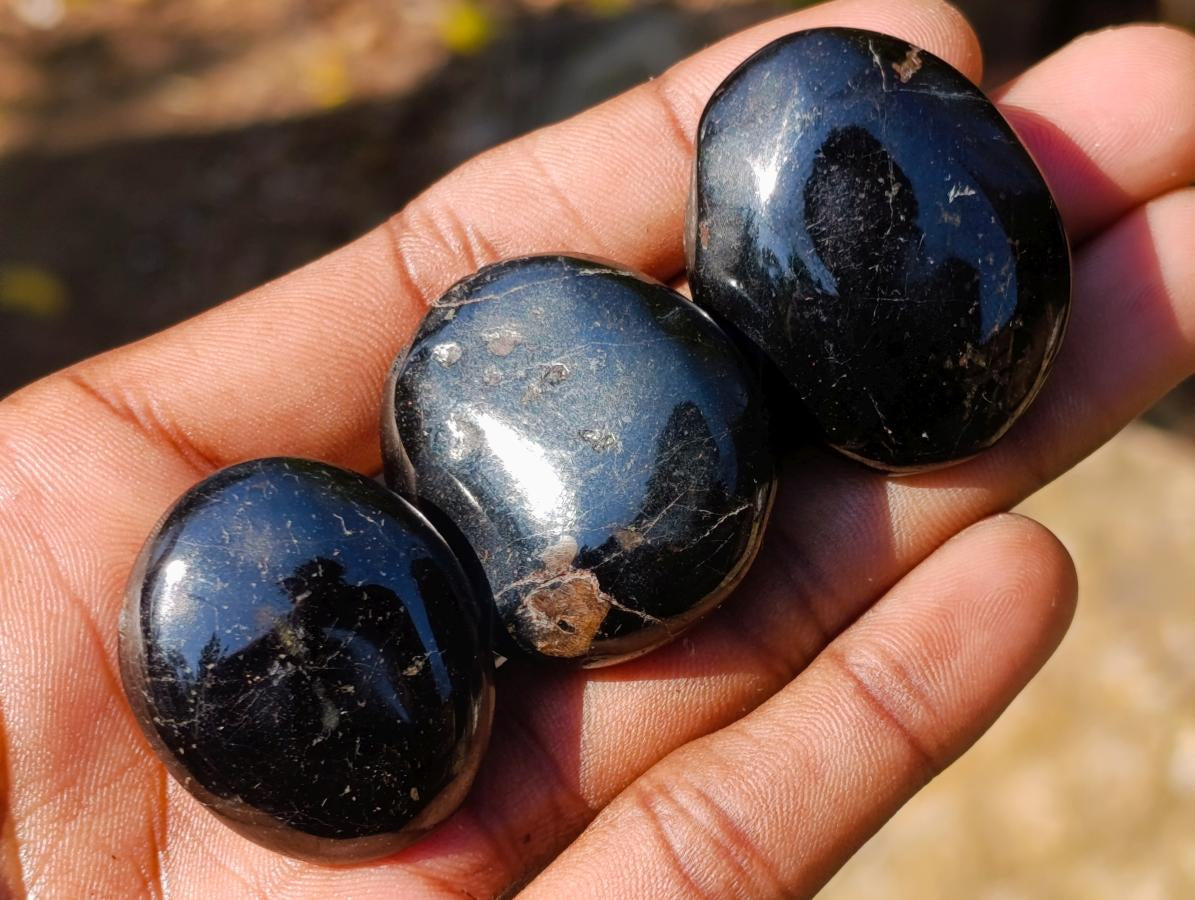Polished Black Tourmaline Jewellery Size Galets x 70 From Madagascar - Toprock Gemstones and Minerals 