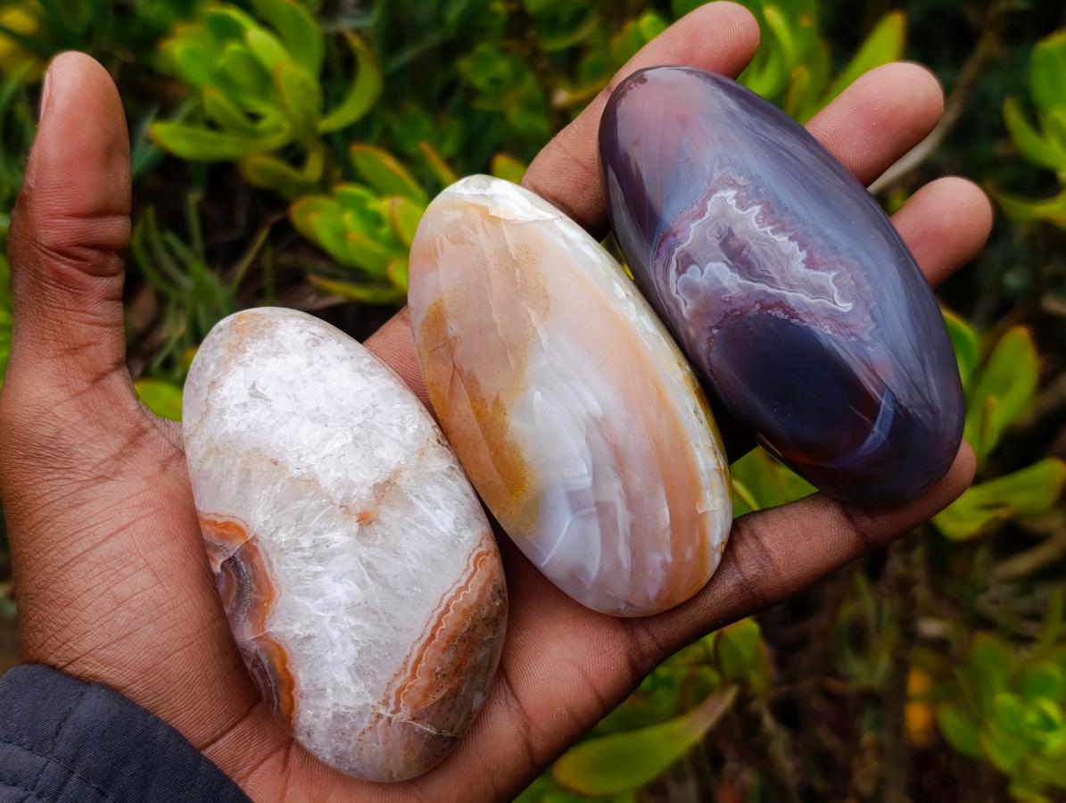 Polished Red Shashe River Agate Free Forms x 12 From Shashe River, Zimbabwe