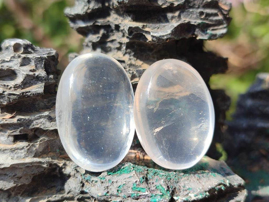 Polished Girasol Pearl Quartz Jewellery Size Free Forms x 35 From Ambatondrazaka, Madagascar