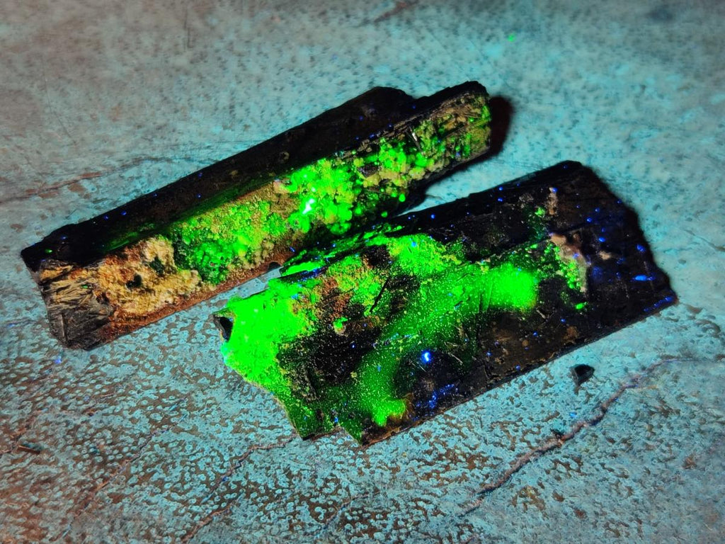 Natural Schorl Black Tourmaline Crystal Specimens x 88 From Erongo, Namibia