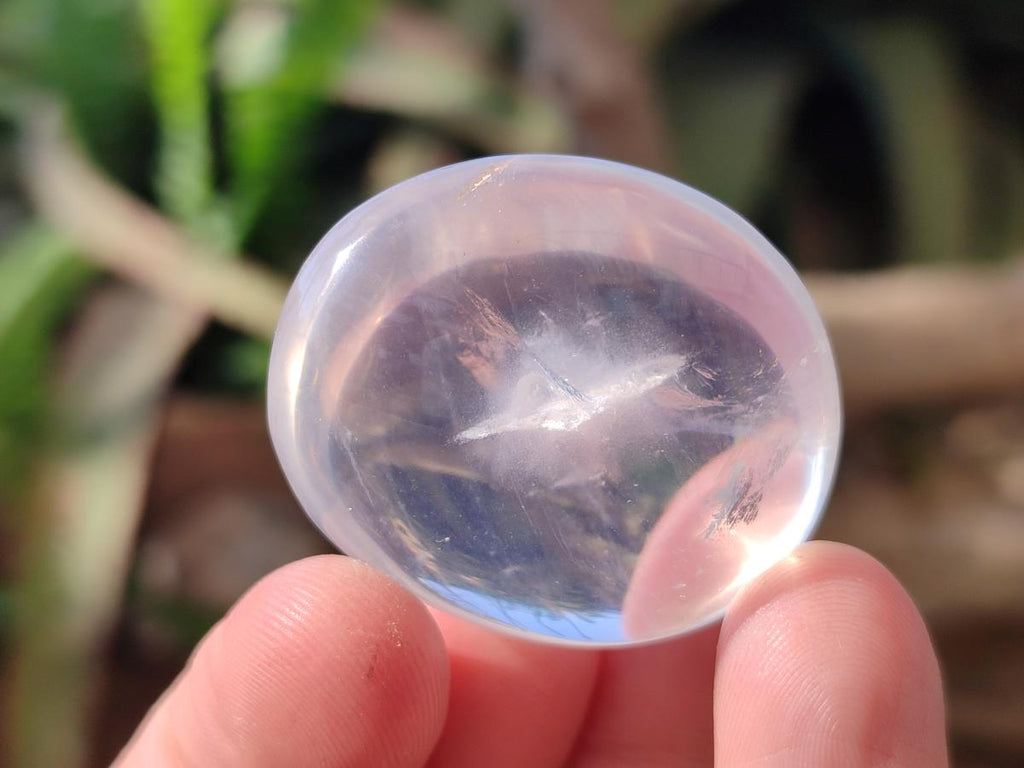 Polished Girasol Pearl Quartz Jewellery Size Galets x 35 From Ambatondrazaka, Madagascar