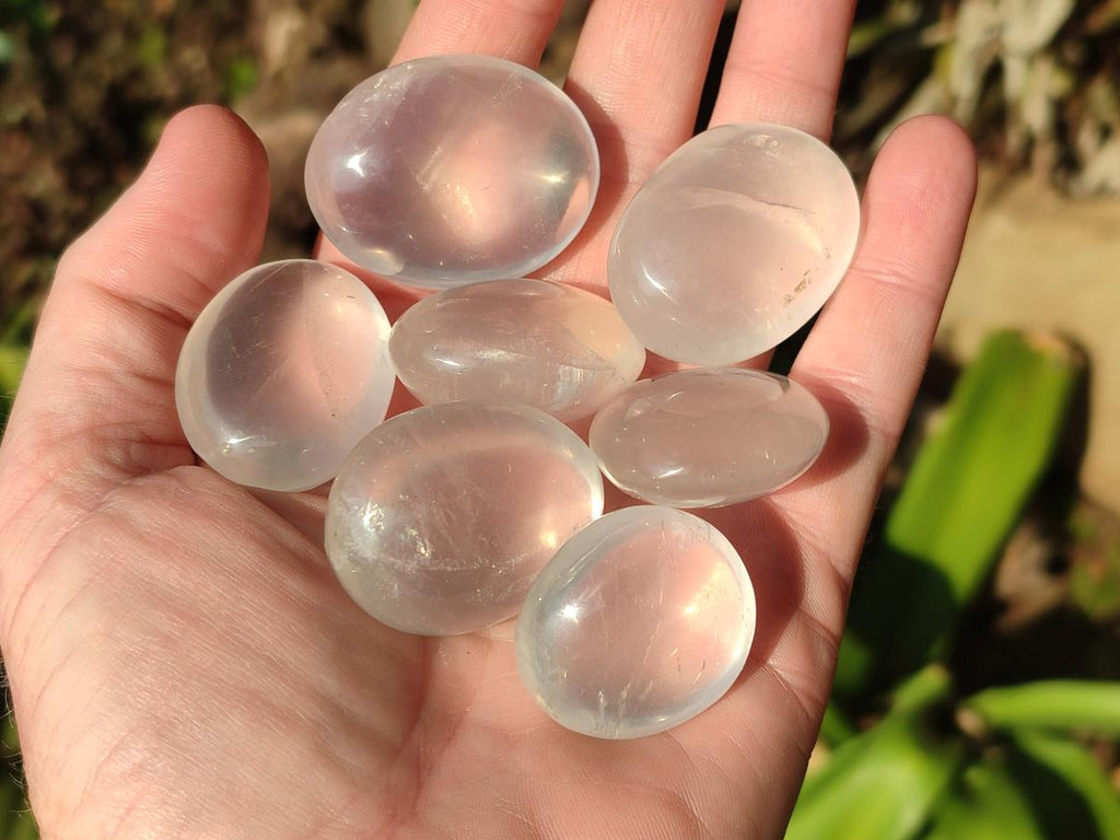 Polished Girasol Pearl Quartz Jewellery Size Galets x 35 From Ambatondrazaka, Madagascar