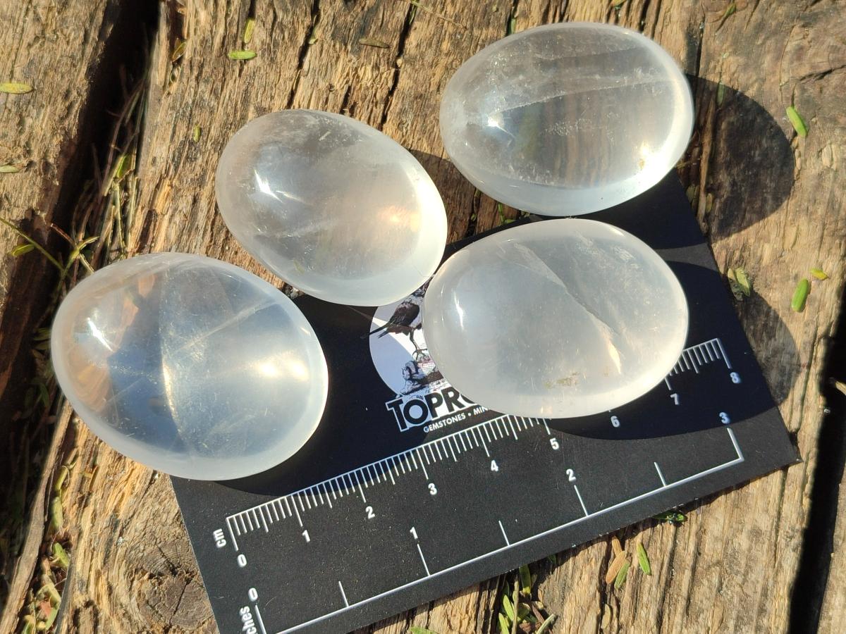 Polished Girasol Pearl Quartz Jewellery Size Galets x 35 From Ambatondrazaka, Madagascar