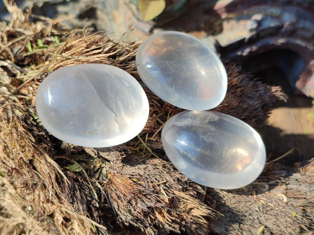 Polished Girasol Pearl Quartz Jewellery Size Galets x 35 From Ambatondrazaka, Madagascar