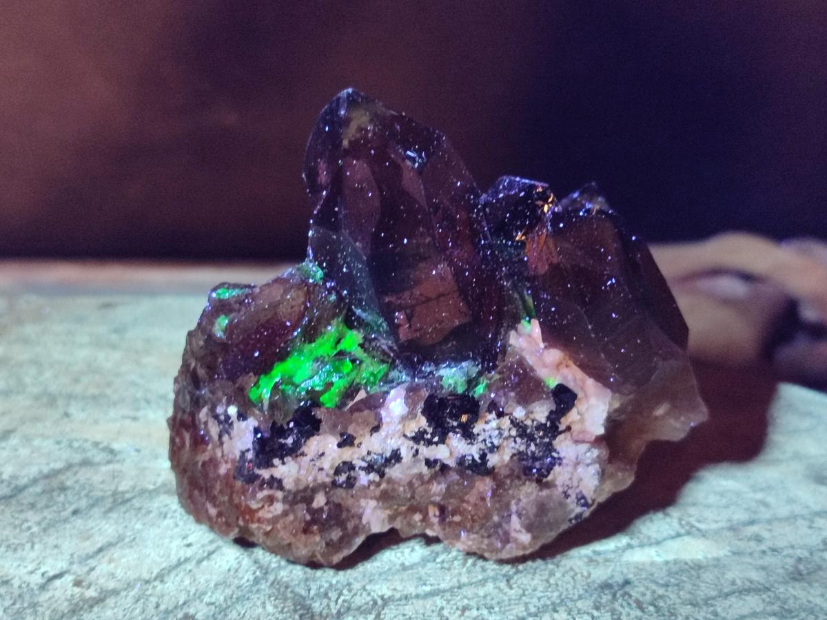 Natural Mix of Mineral Specimens x 6 From Erongo, Namibia - Toprock Gemstones and Minerals 