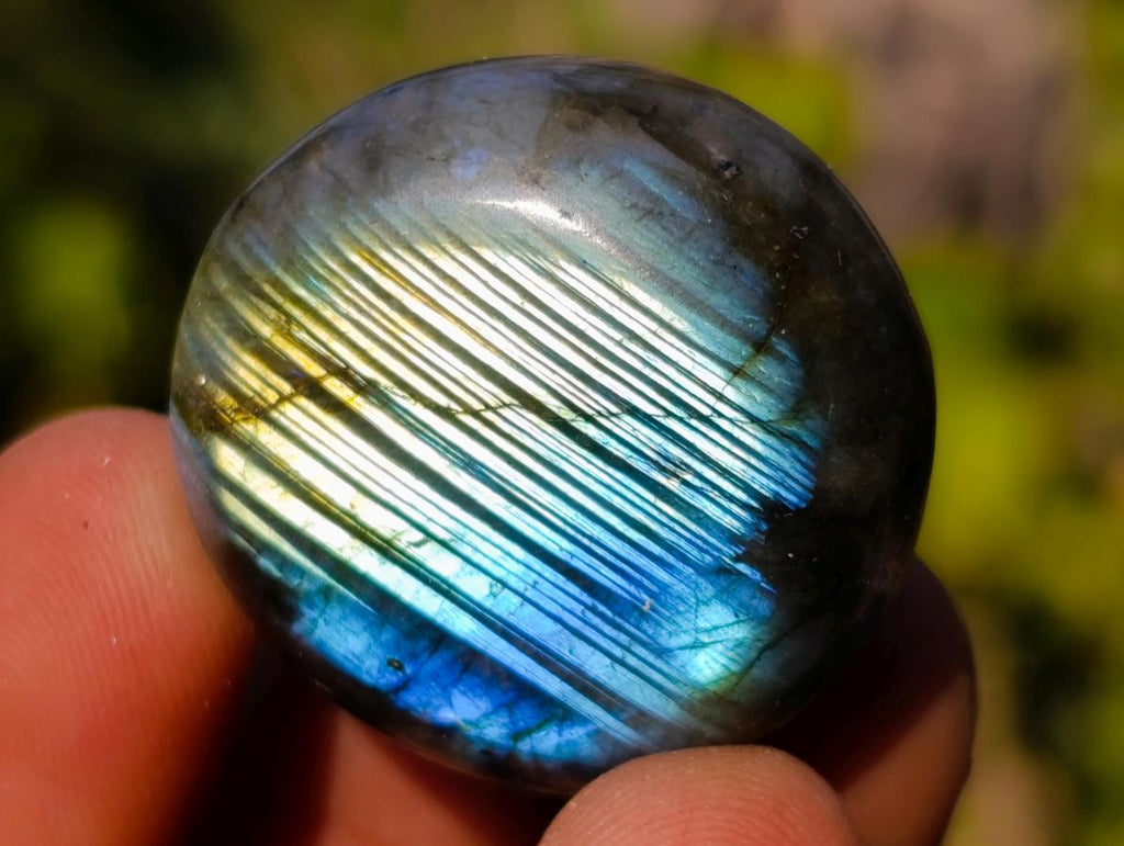 Polished Rounded Labradorite Jewellery Size Free Forms x 70 From Madagascar - Toprock Gemstones and Minerals 