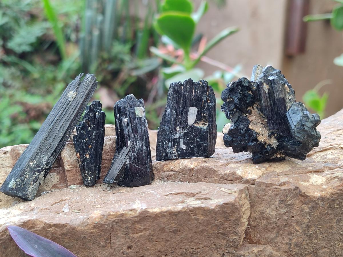 Natural Mix of Mineral Specimens x 25 From Erongo, Namibia - Toprock Gemstones and Minerals 