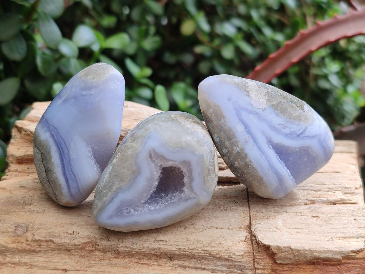 Polished and Natural Blue Lace Agate Free Forms x 24 From Nsanje, Malawi