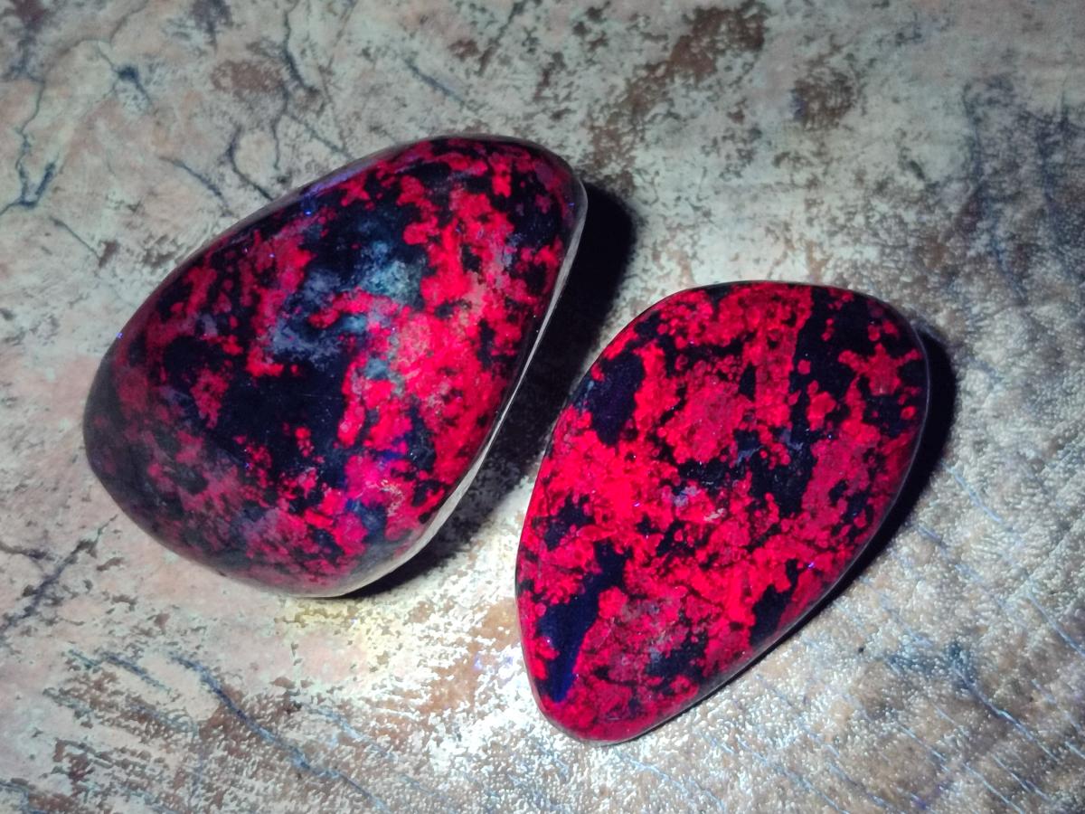 Polished Ruby Corundum In Chrome Verdite Free Forms x 6 From Mutoko, Zimbabwe