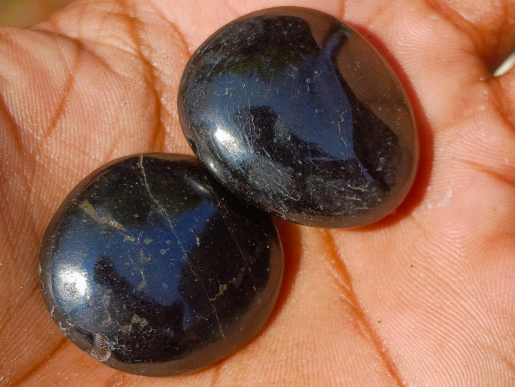 Polished Mini Black Tourmaline Jewellery Size Free Forms x 35 From Madagascar