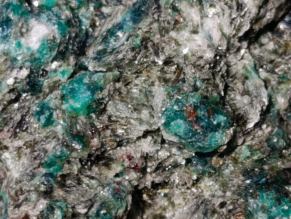 Natural Emerald Mica 'Mutokolite' Cobbed Specimens x 18 From Mutoko, Zimbabwe