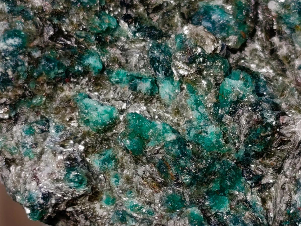 Natural Emerald Mica 'Mutokolite' Cobbed Specimens x 18 From Mutoko, Zimbabwe