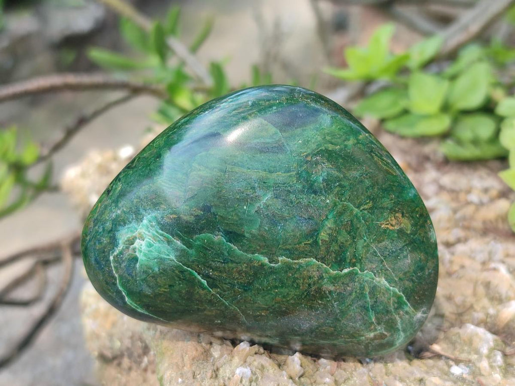 Polished Chrome Verdite Gemstone Galets  x 12 From Zimbabwe