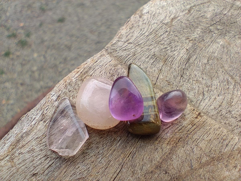 Polished Mix of Tumbled Stone Bags of 1kg Lots x 6 From Southern Africa