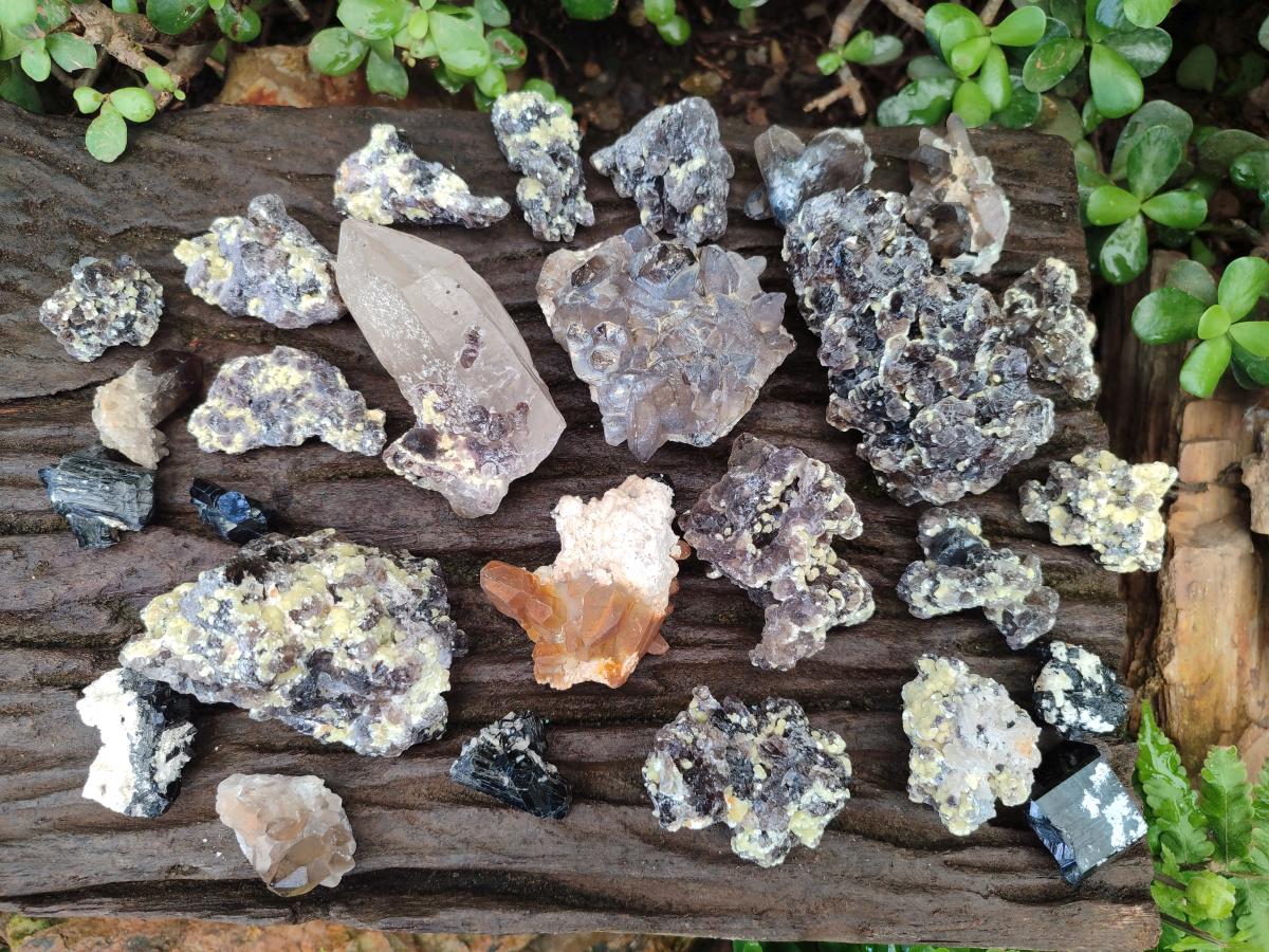 Natural Mix of Mineral Specimens x 49 From Erongo, Namibia - Toprock Gemstones and Minerals 