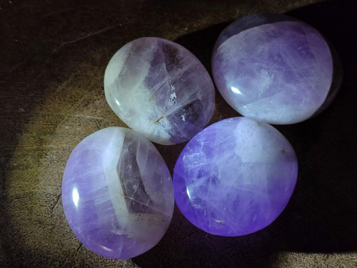 Polished Chevron Amethyst Galets x 20 From Madagascar - Toprock Gemstones and Minerals 