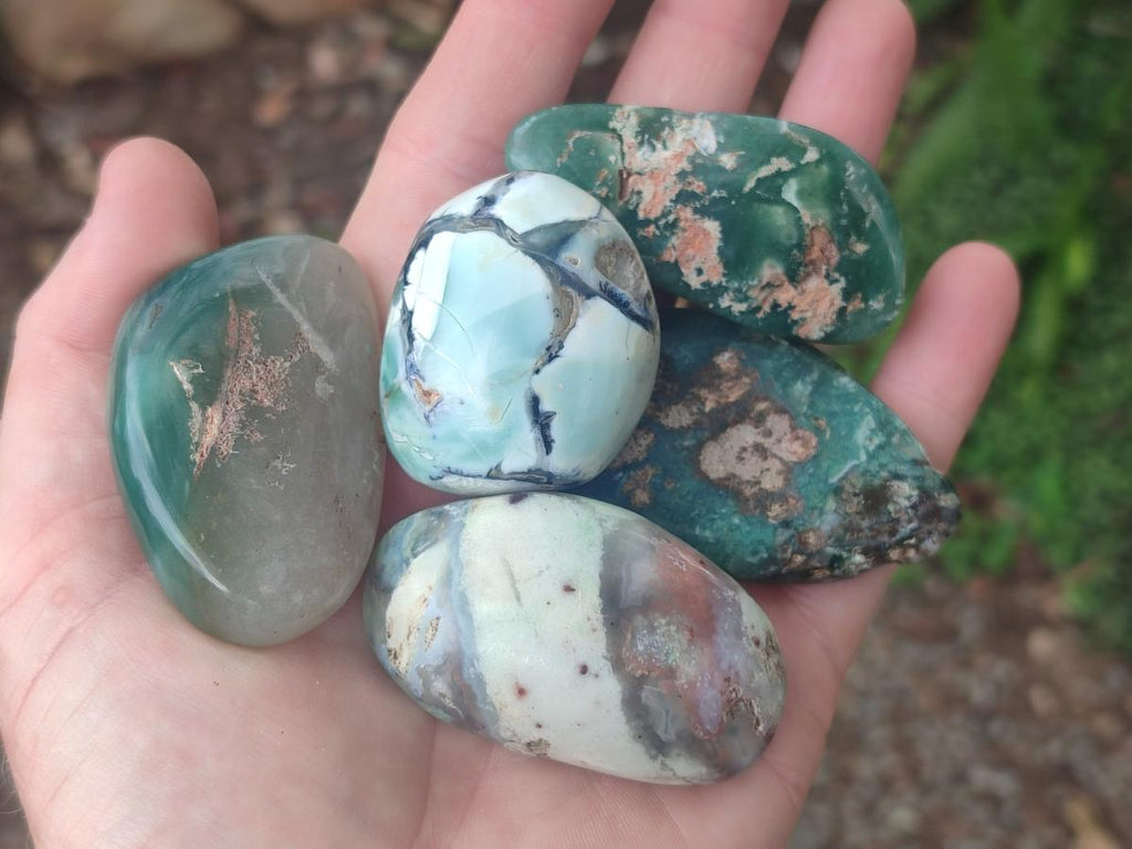 Polished and Natural Mtorolite Free Forms x 27 From Mutorashanga, Zimbabwe - Toprock Gemstones and Minerals 