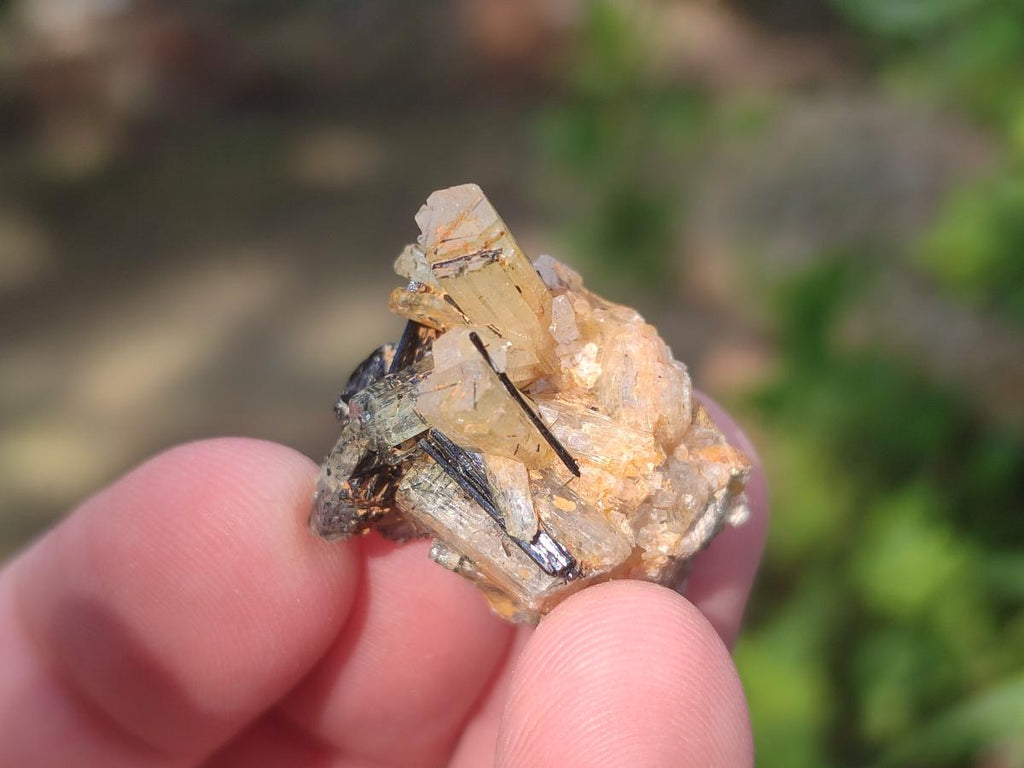 Natural Mix of Mineral Specimens x 71 From Erongo, Namibia - Toprock Gemstones and Minerals 