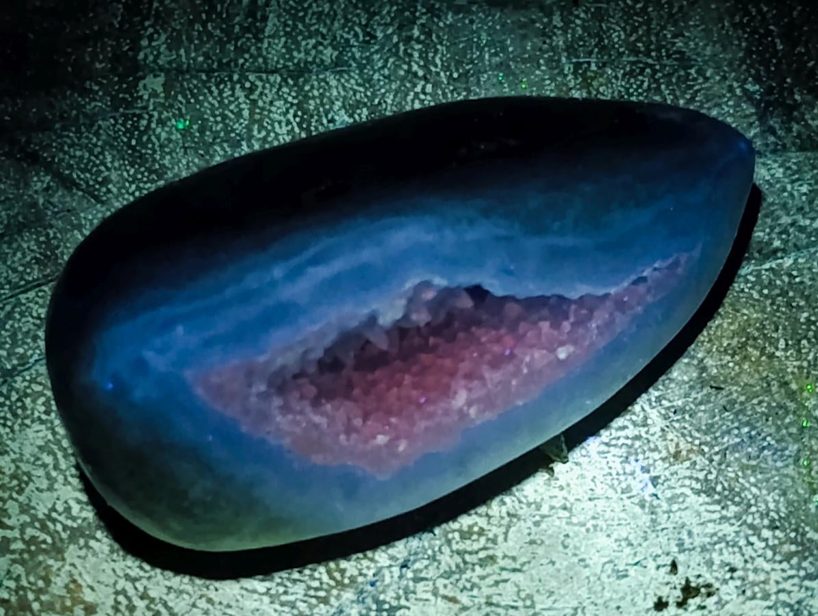 Polished and Natural Blue Lace Agate Free Forms x 35 From Nsanje, Malawi