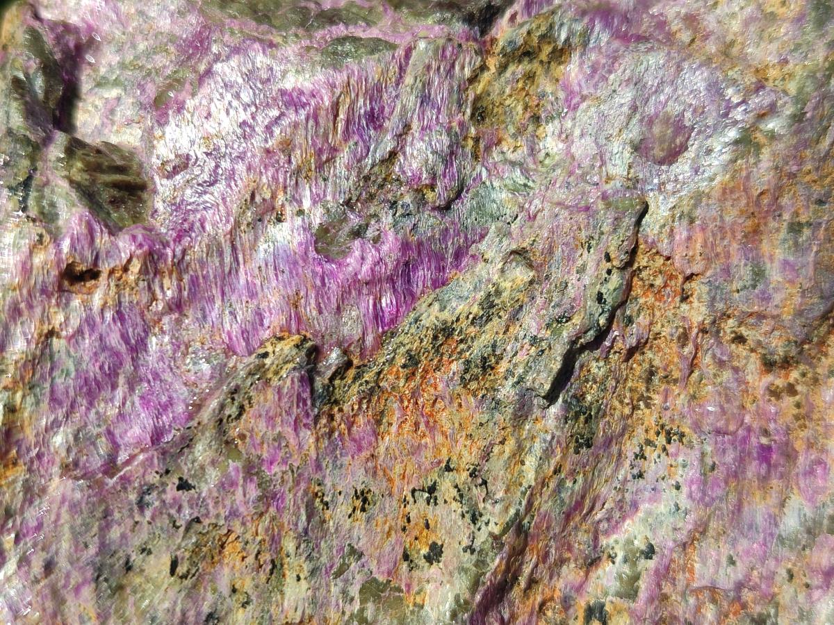 Natural Cobbed Stichtite Specimens x 6 From Barberton, South Africa