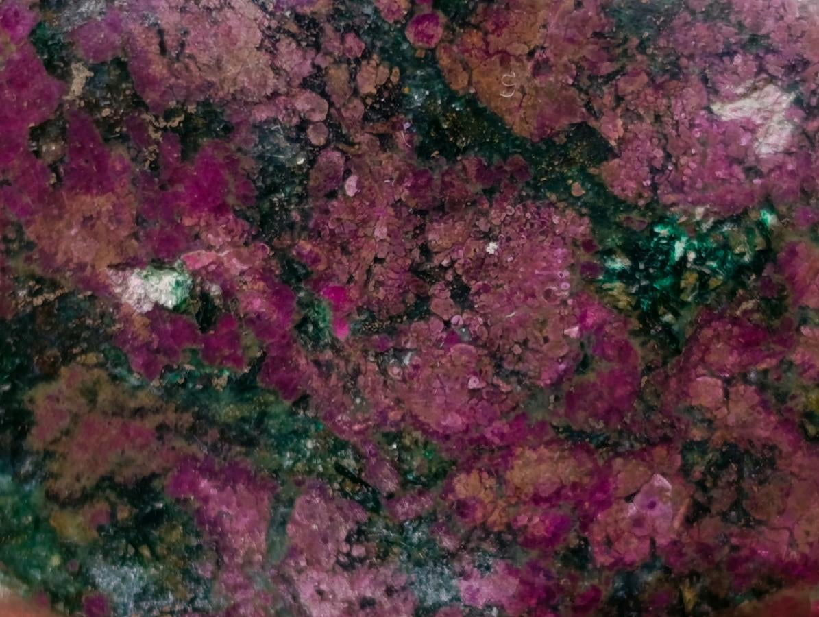 Polished Ruby Corundum In Chrome Verdite Free Forms x 6 From Mutoko, Zimbabwe
