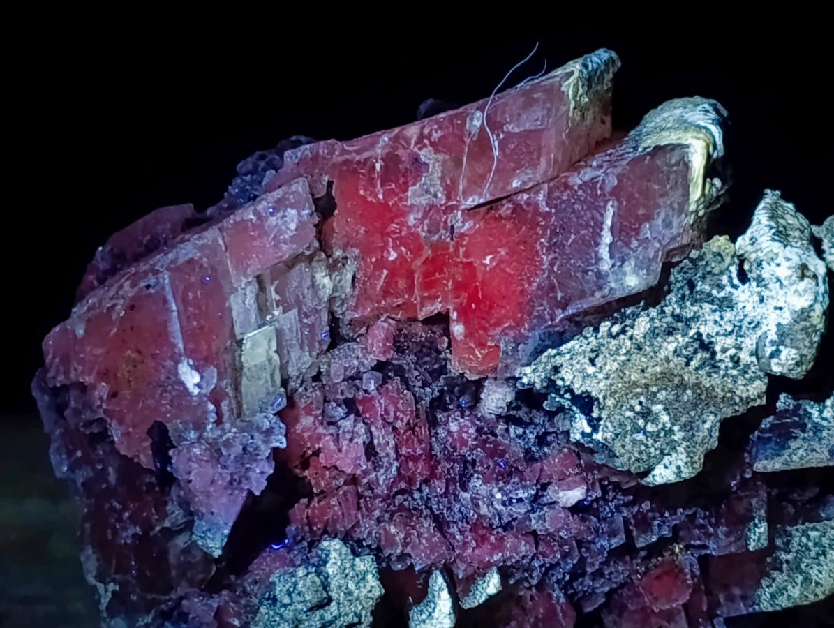 Natural Stacked Rhombohedral Calcite Clusters with Phosphorus Aragonite x 2 From Albert's Mountain, Lesotho