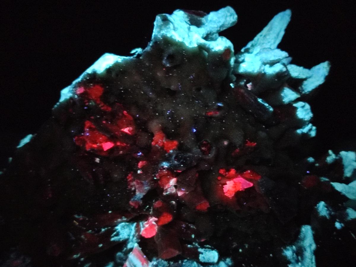 Natural Large Drusy Coated Calcite Spearhead Sceptre Cluster x 1 From Albert's Mountain, Lesotho