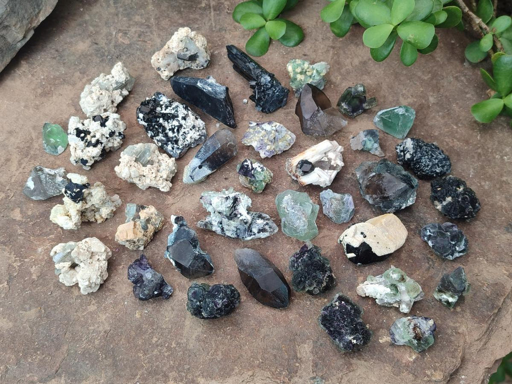 Natural Mix of Mineral Specimens x 82 From Erongo, Namibia - Toprock Gemstones and Minerals 