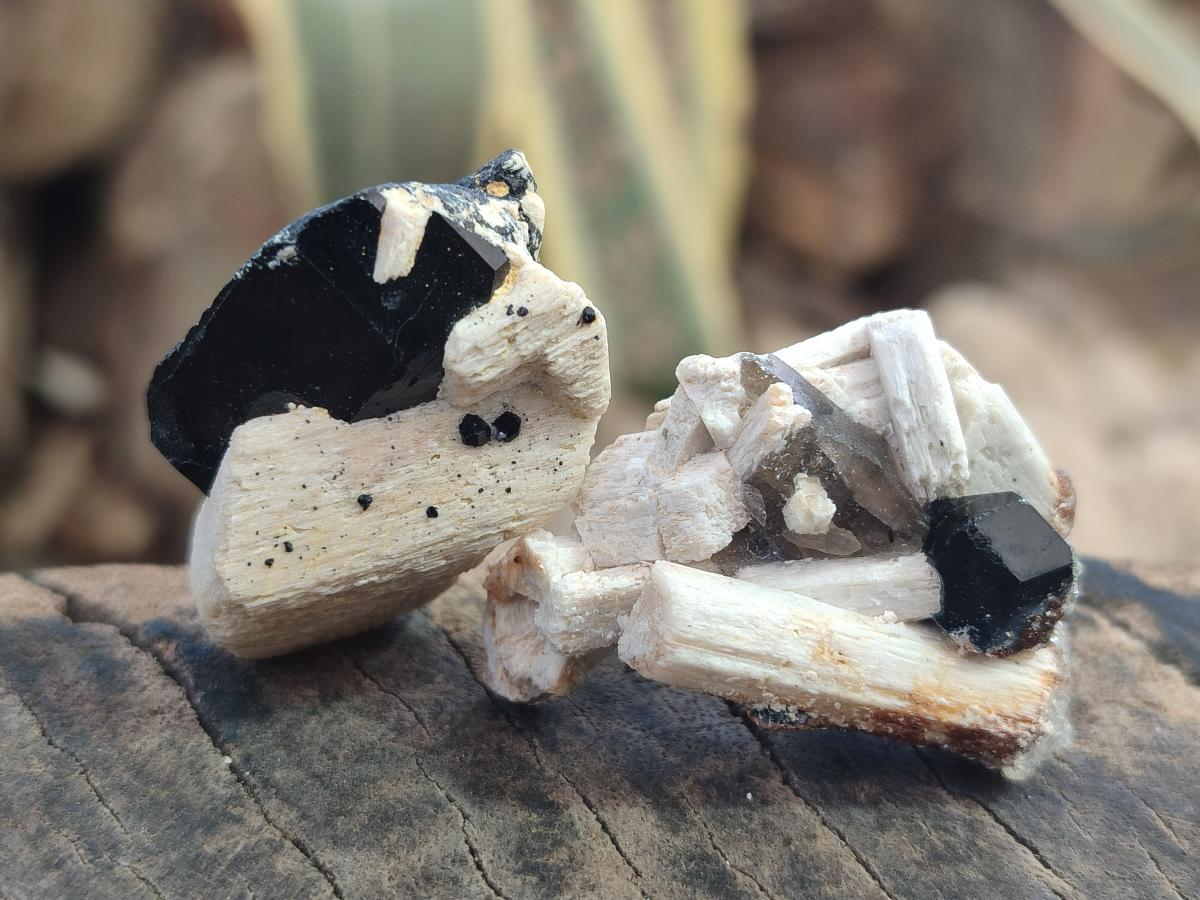 Natural Mix of Mineral Specimens x 82 From Erongo, Namibia - Toprock Gemstones and Minerals 