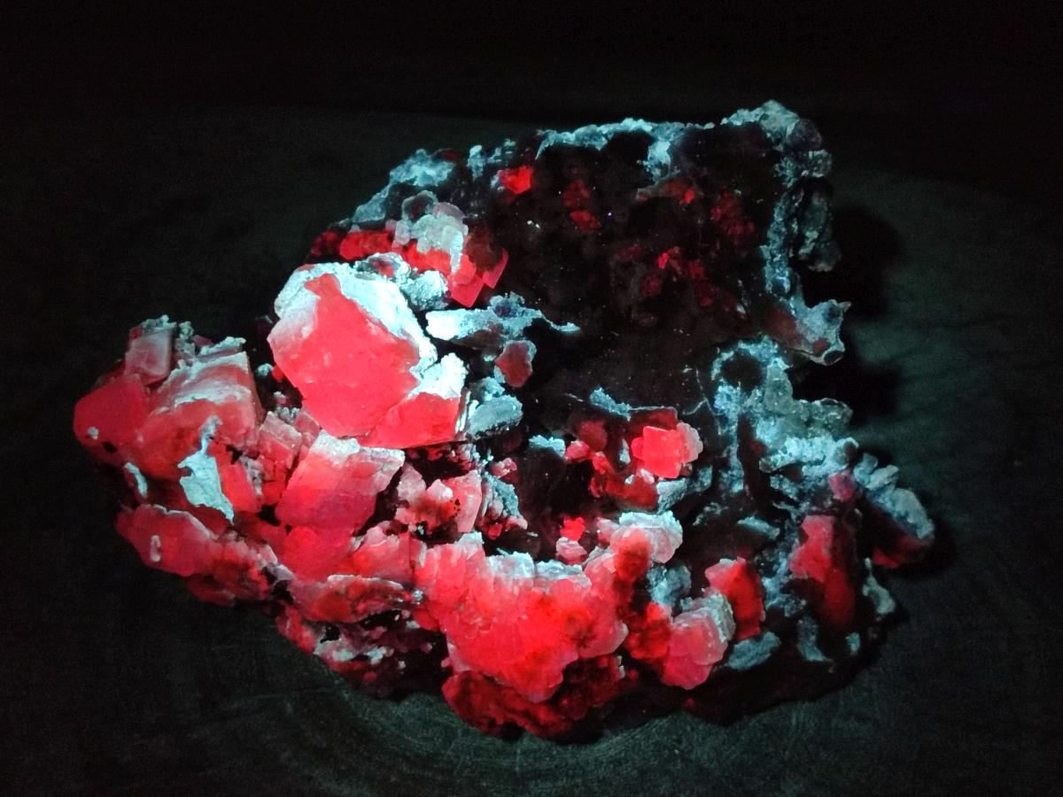 Natural Large Spearhead Calcite Cluster with Rhomboherdral Crystals x 1 From Albert's Mountain, Lesotho - Toprock Gemstones and Minerals 