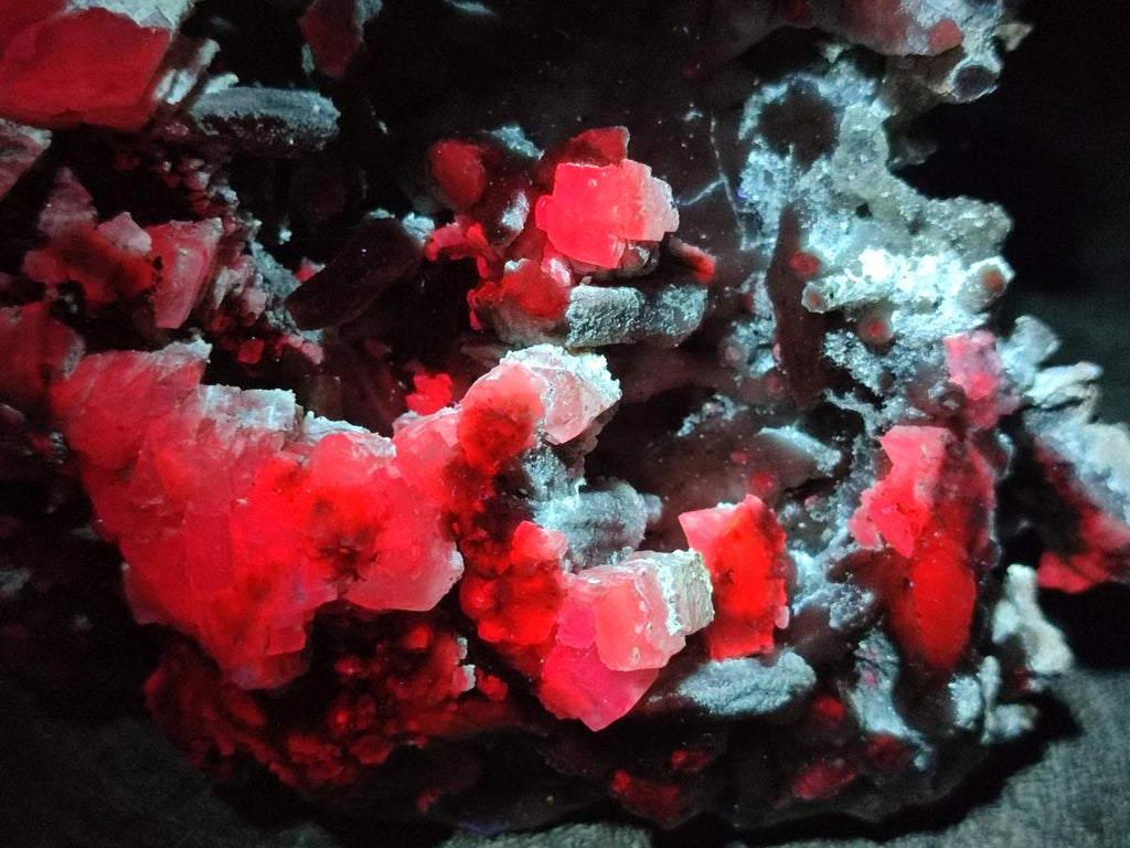 Natural Large Spearhead Calcite Cluster with Rhomboherdral Crystals x 1 From Albert's Mountain, Lesotho - Toprock Gemstones and Minerals 