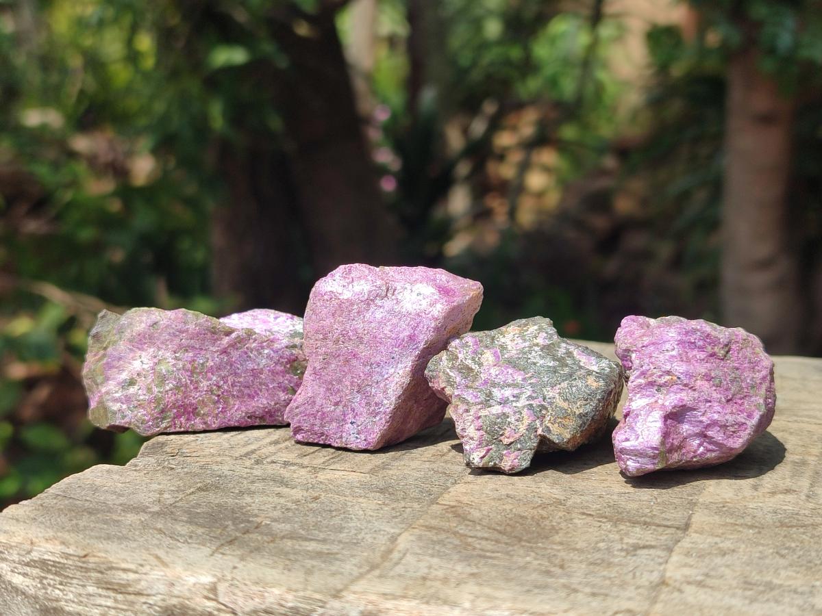 Natural Cobbed Stichtite Specimens x 2,83 Kg Lot From Barberton, South Africa