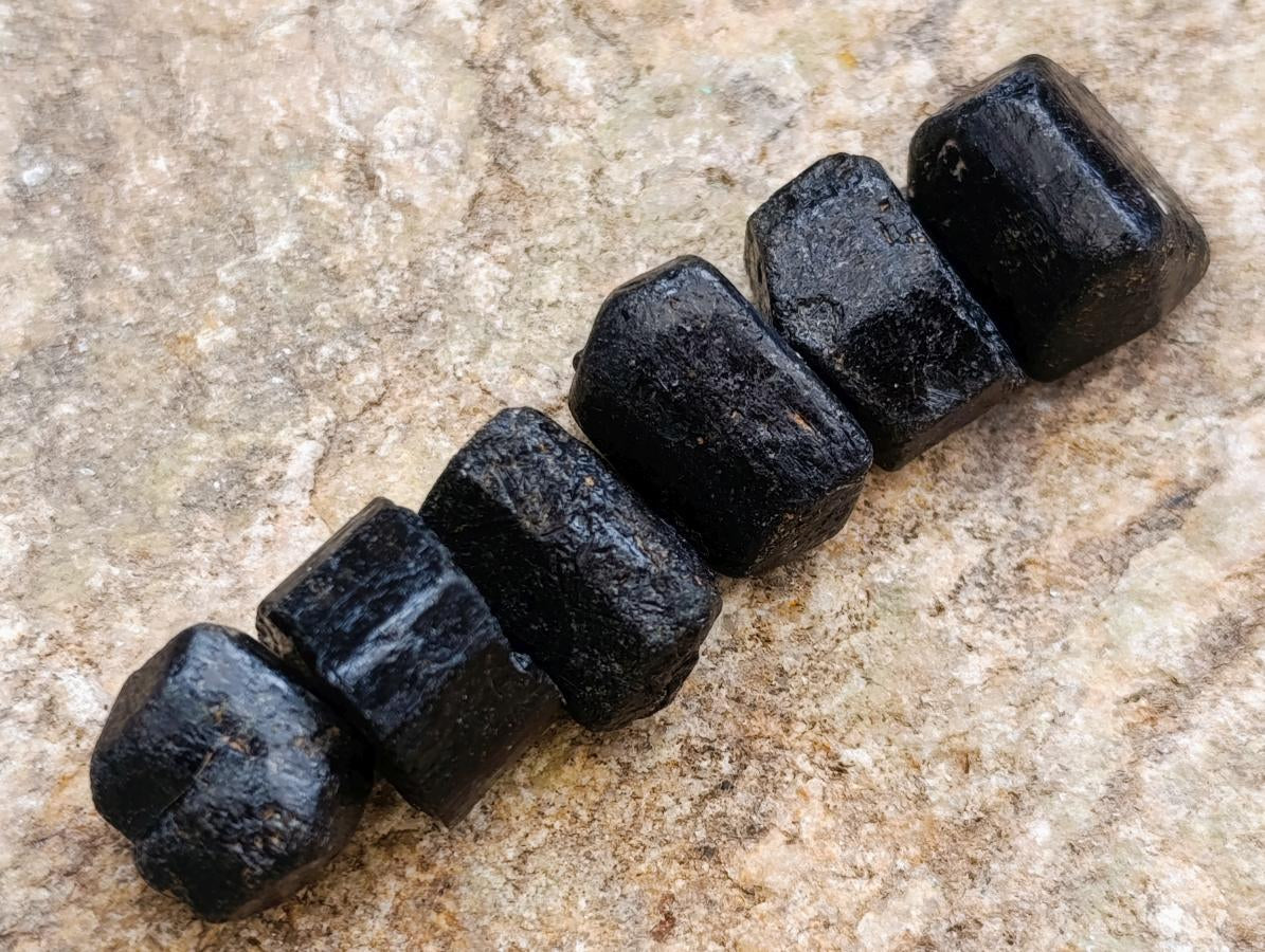 Natural MIni Schorl Black Tourmaline Crystals x 1,69 Kg Lot From Zimbabwe - Toprock Gemstones and Minerals 
