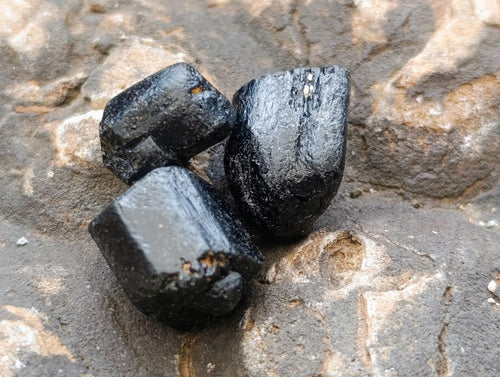 Natural MIni Schorl Black Tourmaline Crystals x 1,69 Kg Lot From Zimbabwe - Toprock Gemstones and Minerals 